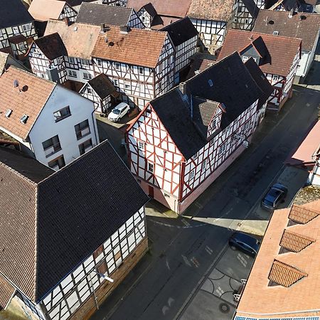 Zur Goldenen Krone Pension Stadtallendorf Exterior photo